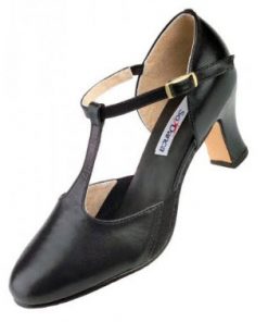 zapato de caracter so danca-character1