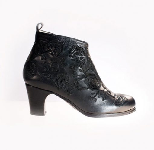 Zapatos de Flamenco Mujer Begoña Cervera Botín Bordado